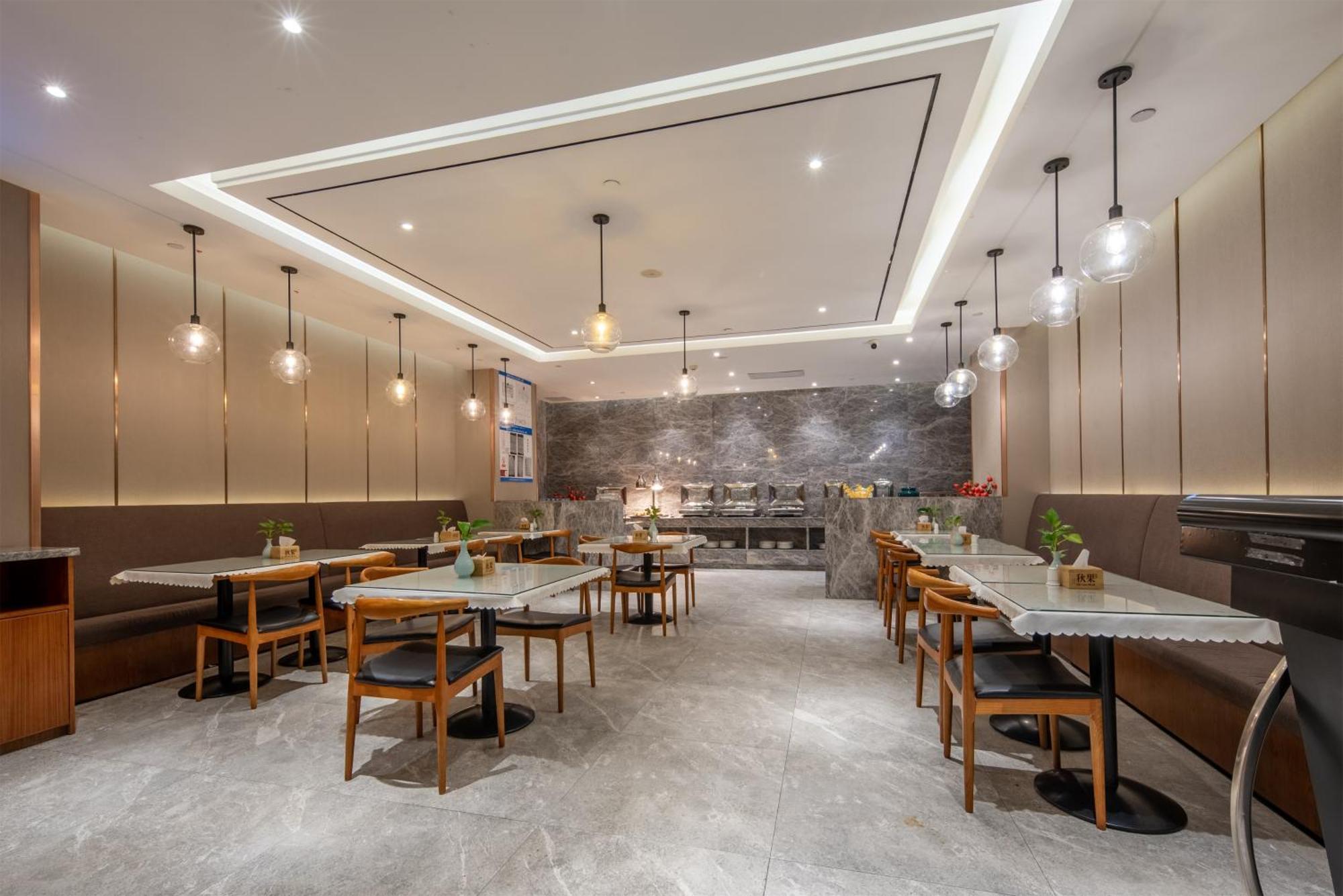 True Go Hotel - Guangzhou International Conference Center Memorial Hall Subway Station Екстериор снимка